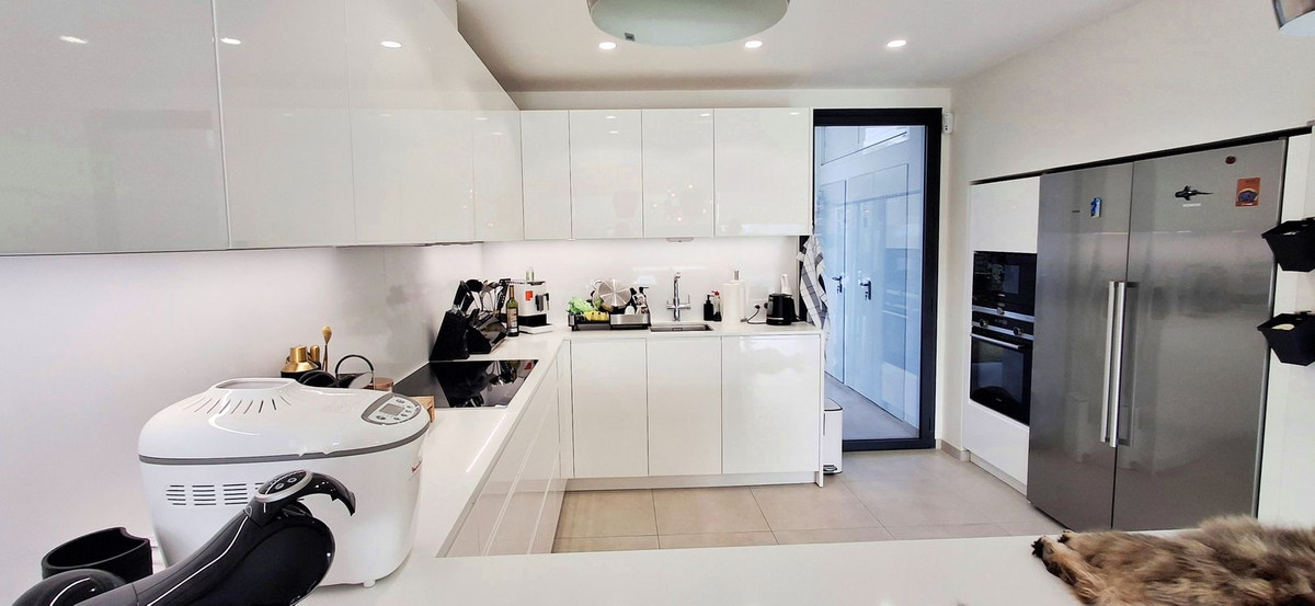 Villas de 3 dormitorios en venta en Mijas – R4894174