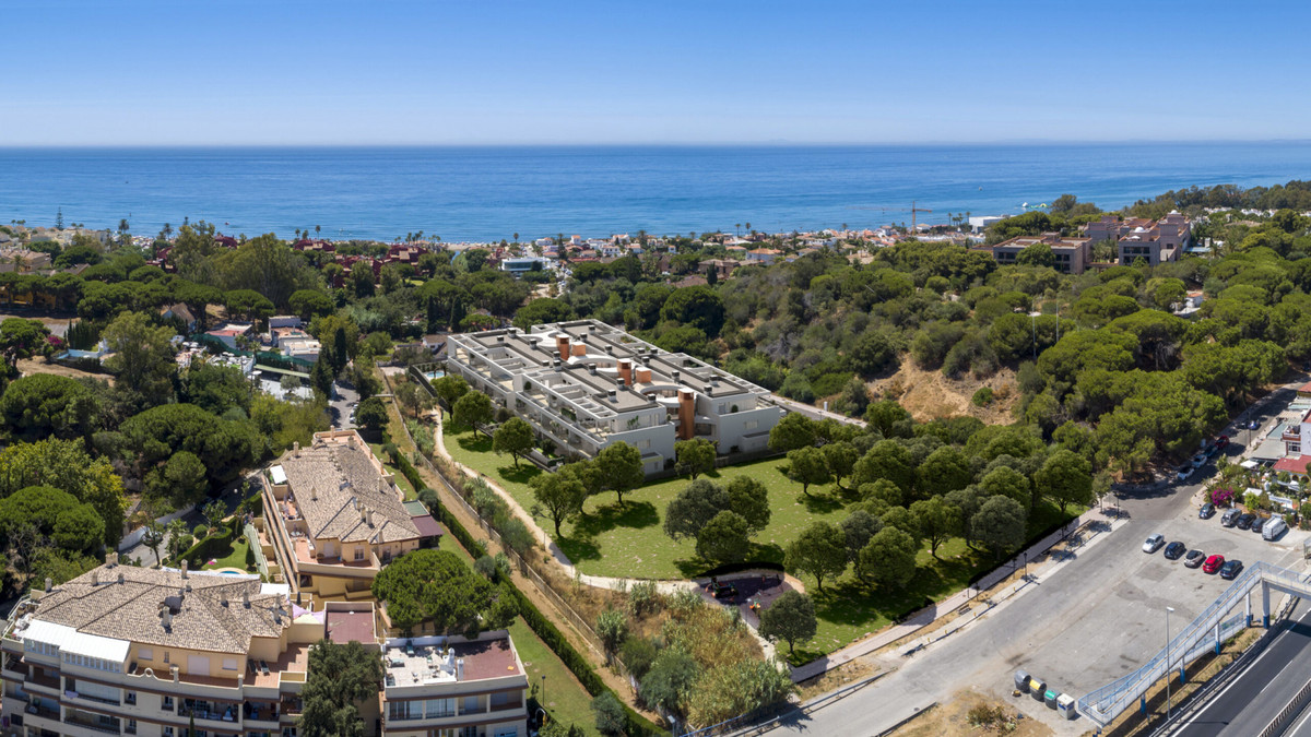 2 bedroom Apartments for sale in Marbella – R4867231