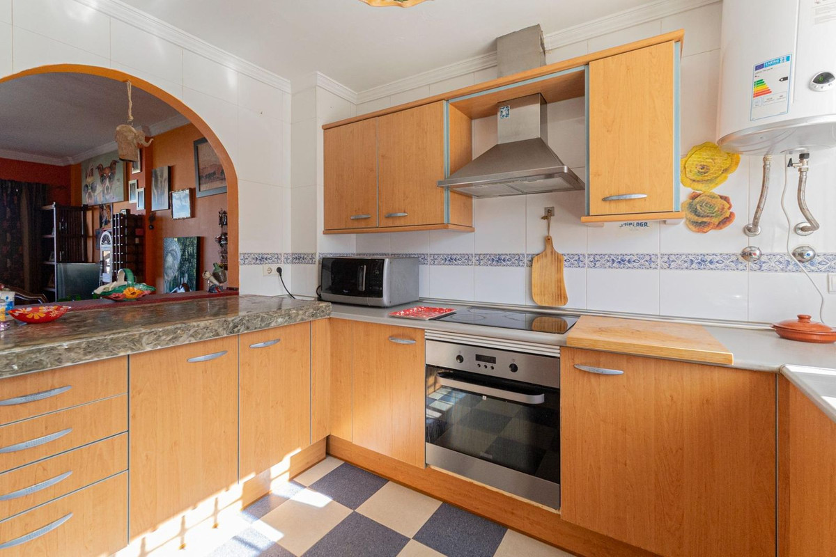 3 bedroom Apartments for sale in Riviera del Sol – R5116246