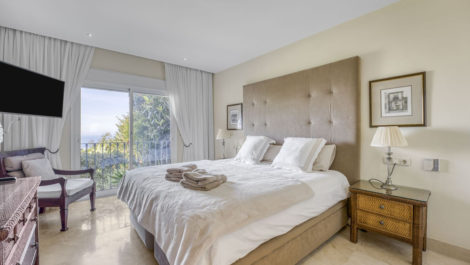 Apartamentos de 2 dormitorios en venta en La Mairena – R5122840