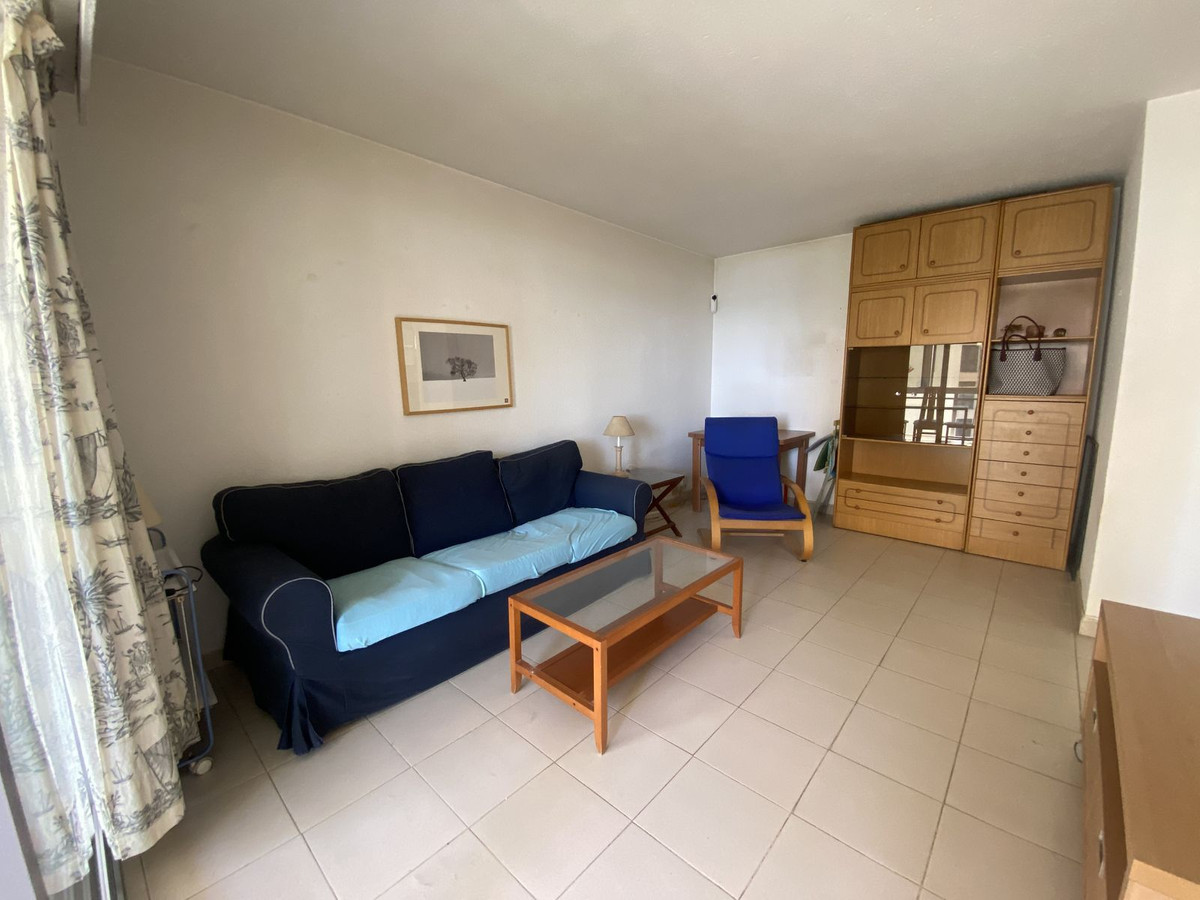 1 bedroom Apartments for sale in Marbella – R5112463