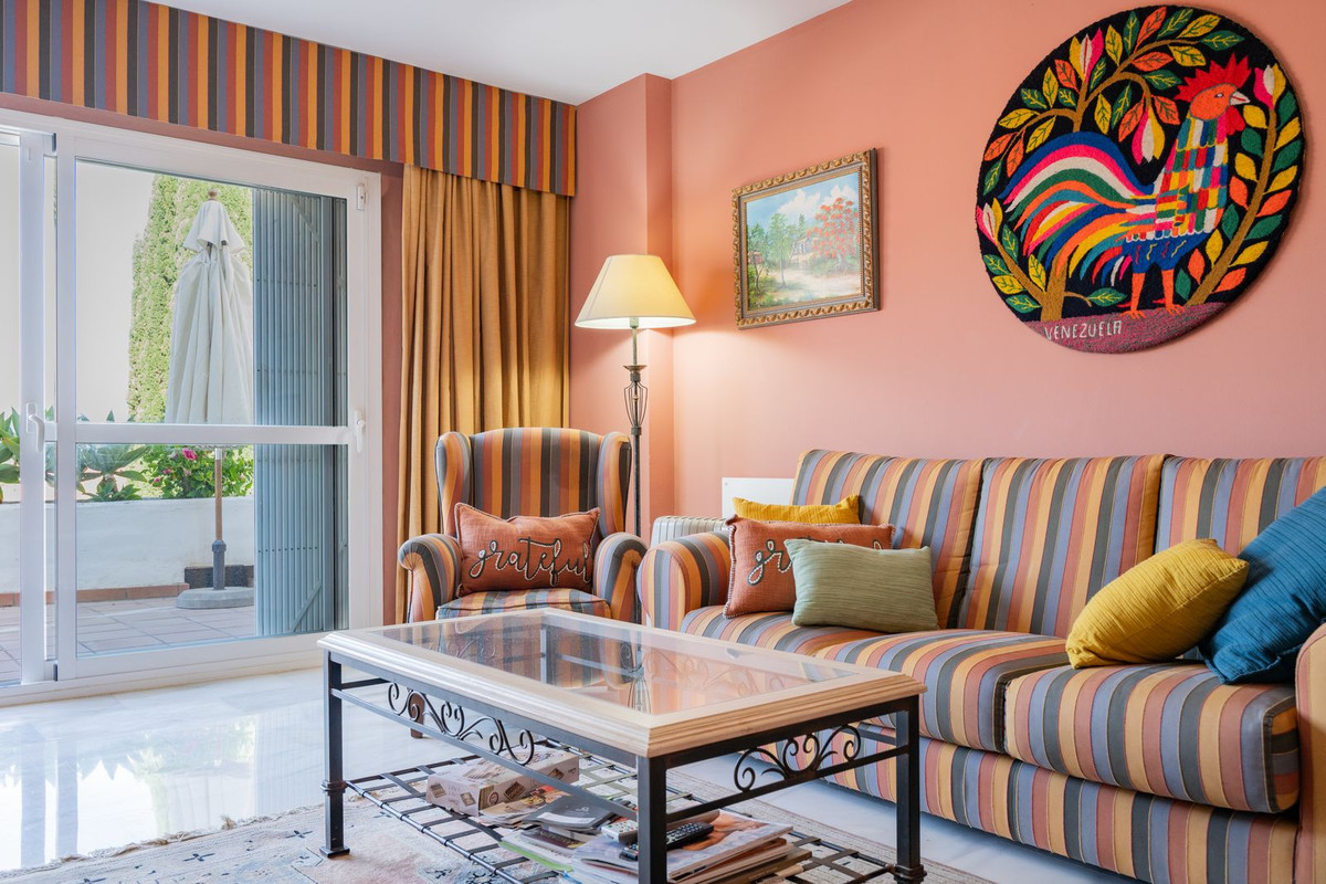 4 bedroom Apartments for sale in Marbella – R5110795