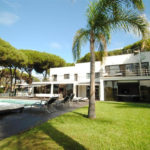 8 bedroom Villas for sale in Cabopino – R3834277
