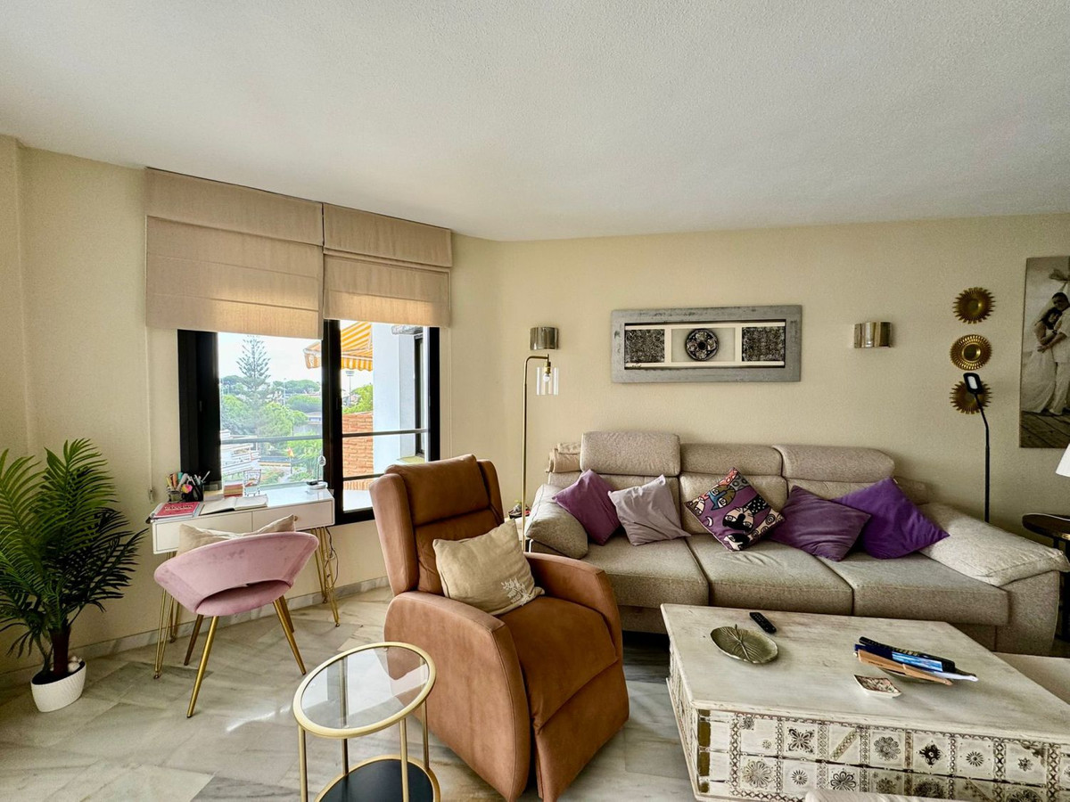 2 bedroom Apartments for sale in Calahonda – R5032534