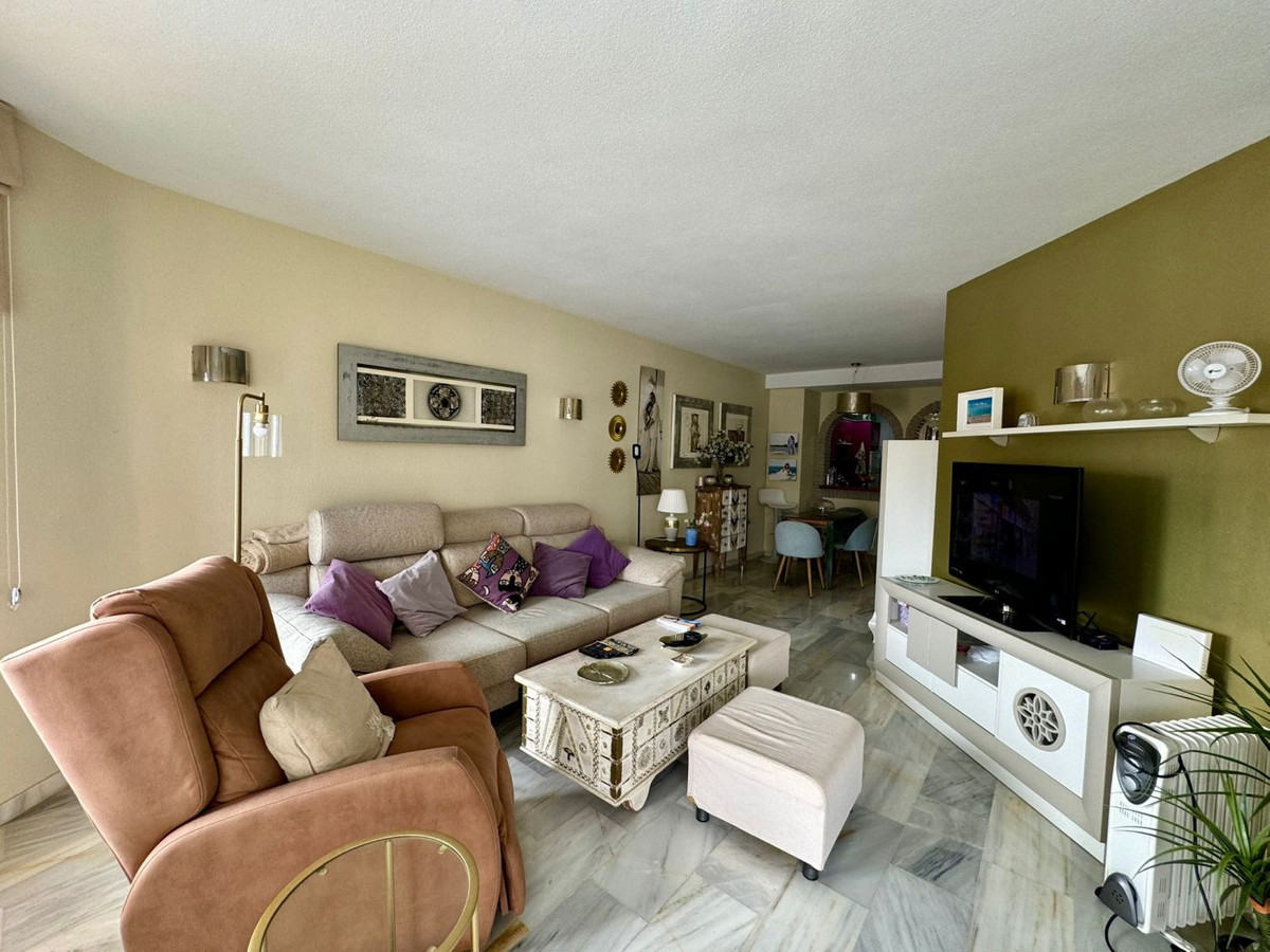 2 bedroom Apartments for sale in Calahonda – R5032534