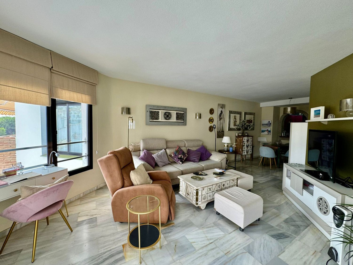 2 bedroom Apartments for sale in Calahonda – R5032534