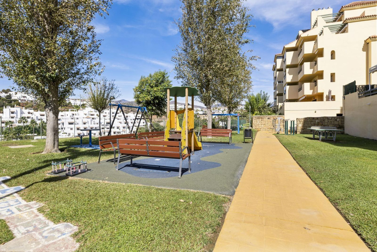 3 bedroom Apartments for sale in Selwo – R4950658