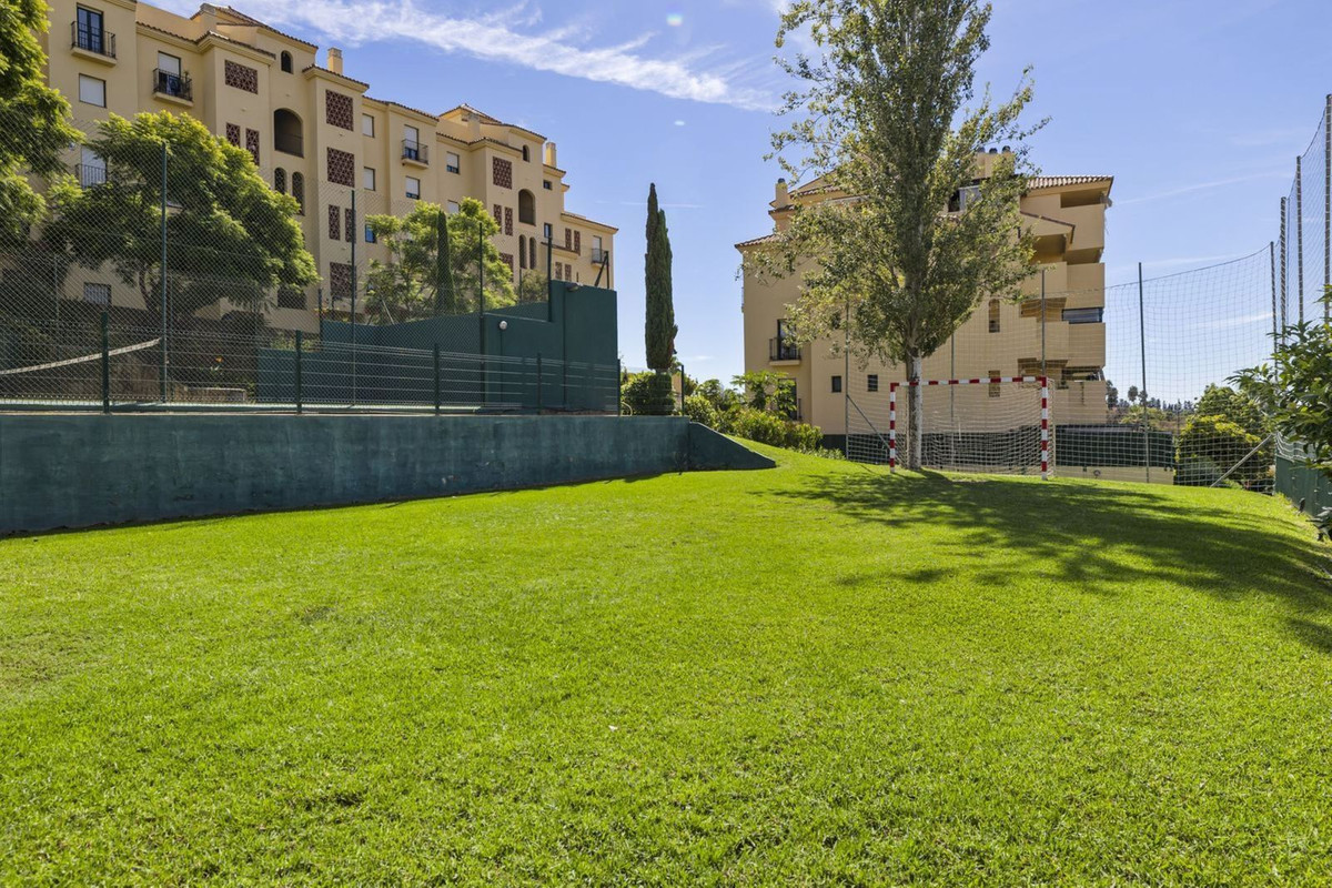 3 bedroom Apartments for sale in Selwo – R4950658