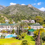 14 bedroom Villas for sale in Milla de Oro – R5121091