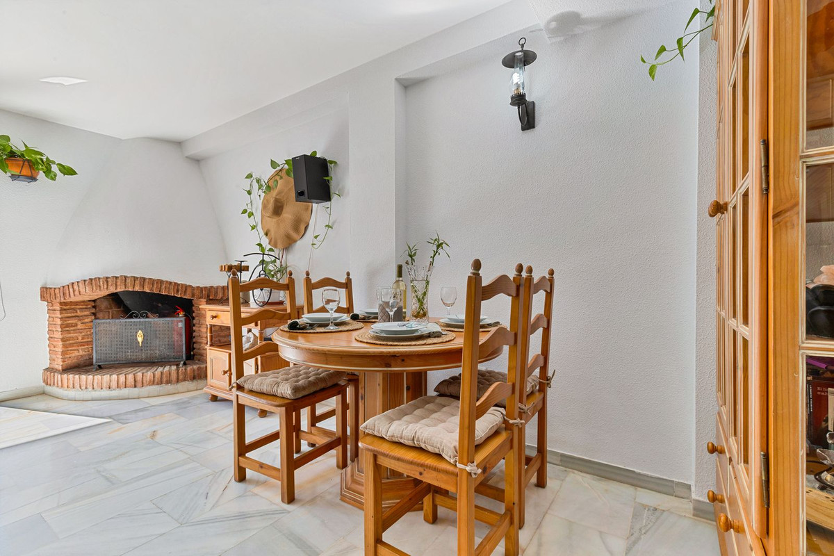 Apartamentos de 2 dormitorios en venta en Mijas – R5112637