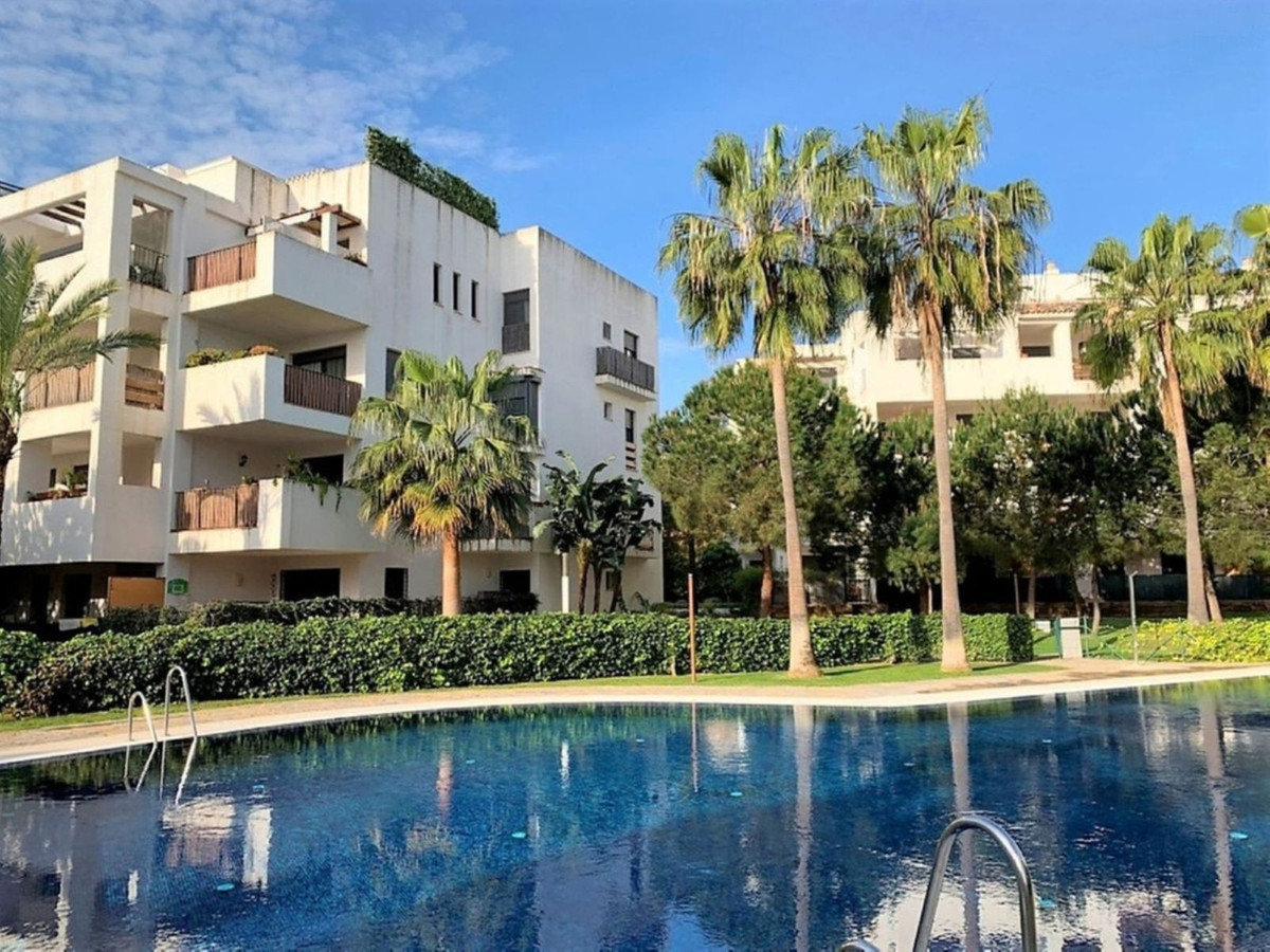 Apartamentos de 2 dormitorios en venta en La Cala de Mijas – R5117785