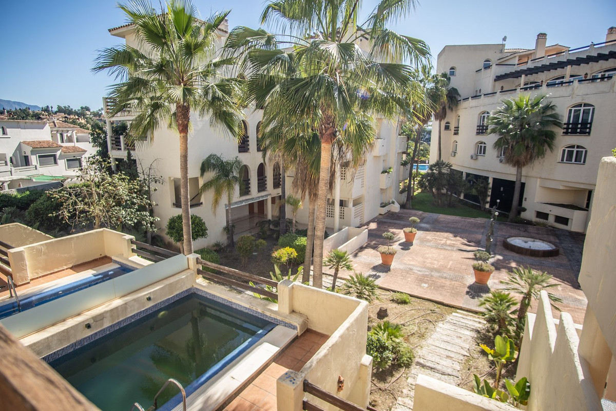 Apartamentos de 2 dormitorios en venta en Nueva Milla de Oro – R5010607