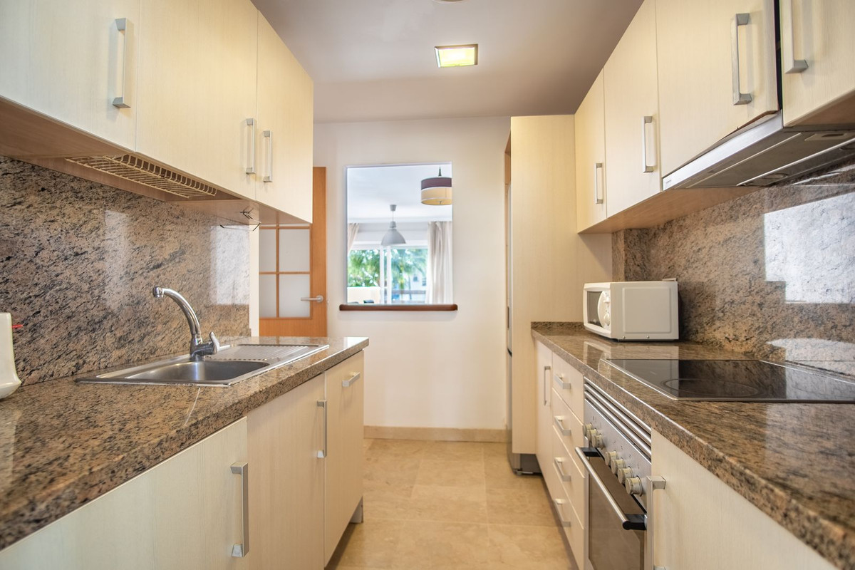 Apartamentos de 2 dormitorios en venta en Nueva Milla de Oro – R5010607