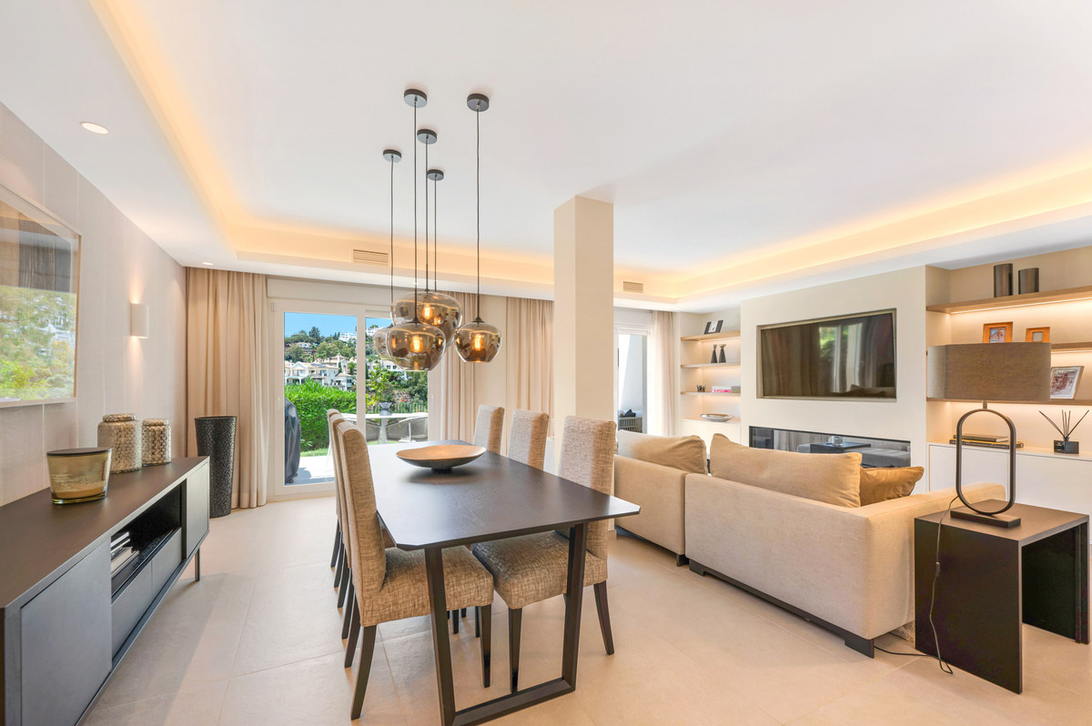 3 bedroom Townhouses for sale in La Quinta – R5108182