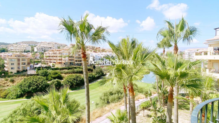 3 bedroom Apartments for sale in Miraflores – R5123200 in 