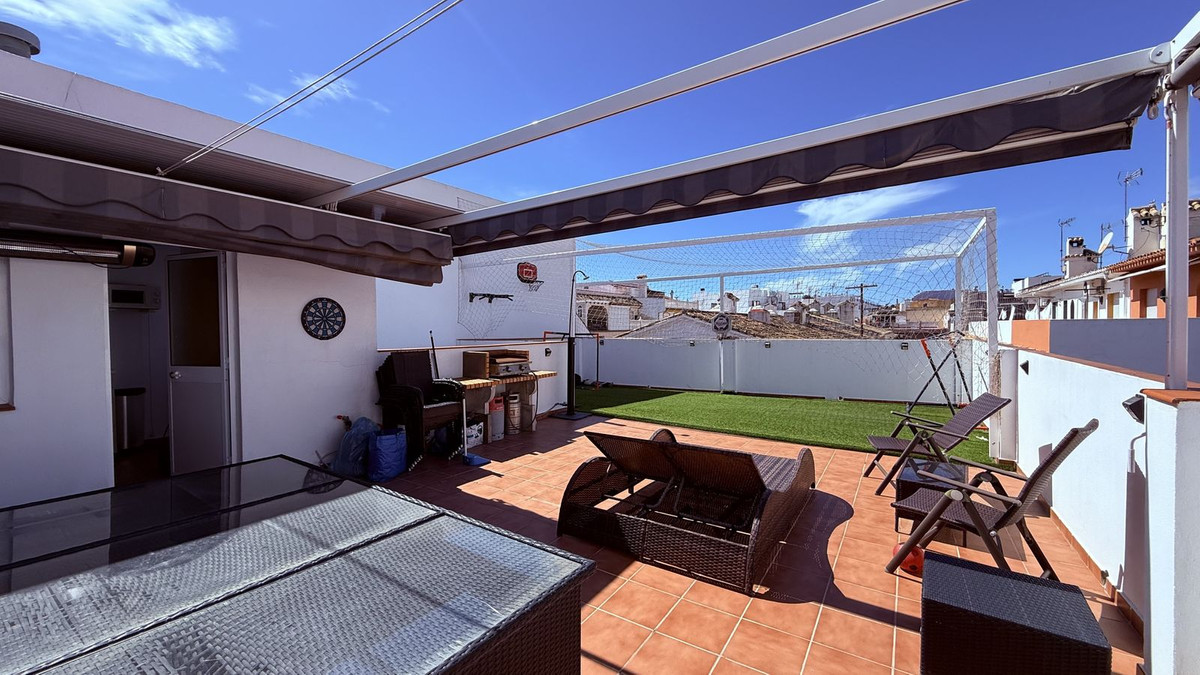 3 bedroom Apartments for sale in La Cala de Mijas – R5113729