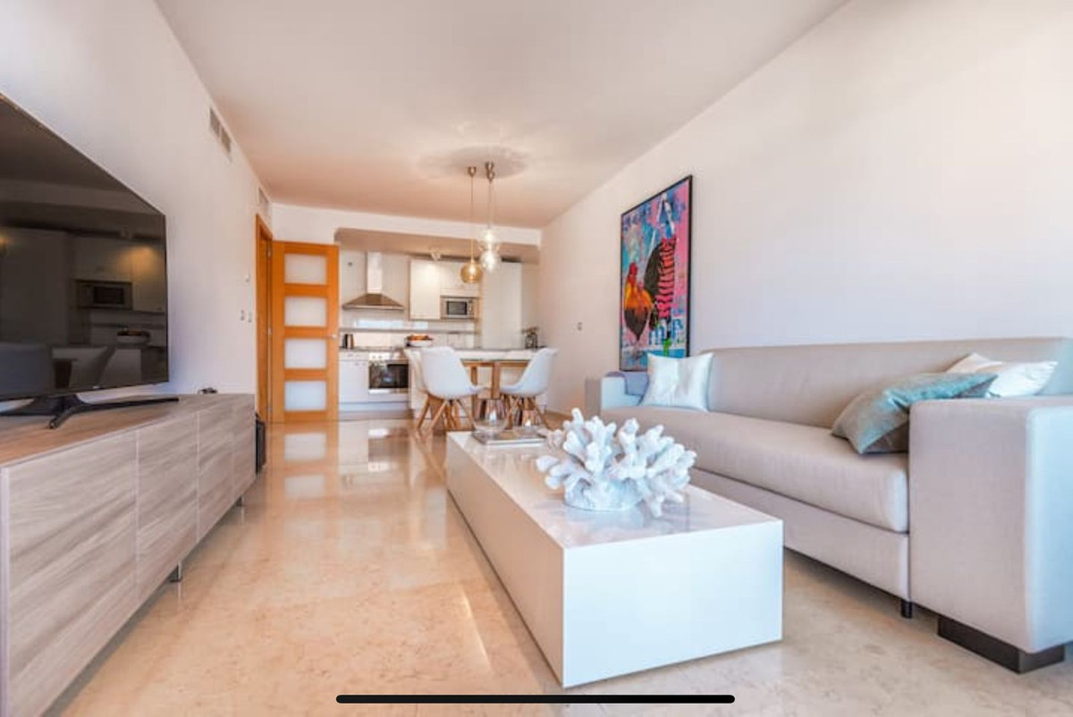 Apartamentos de 1 dormitorio en venta en Milla de Oro – R5123944