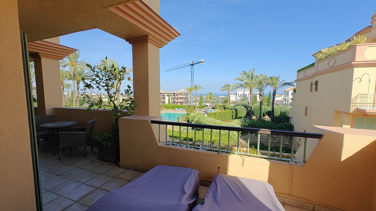 3 bedroom Apartments for sale in Los Flamingos – R5132203