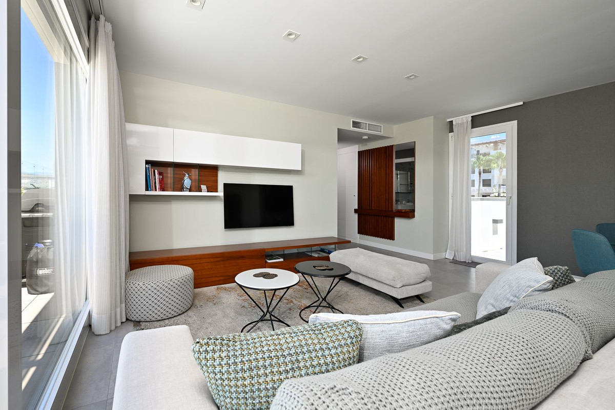 3 bedroom Penthouses for sale in La Cala de Mijas – R5117926