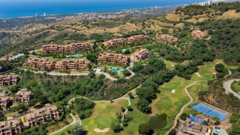 2 bedroom Apartments for sale in La Mairena – R5132512