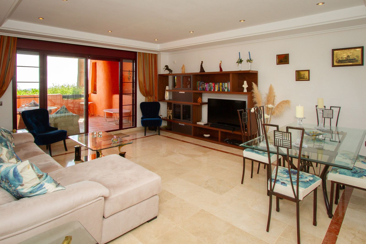 2 bedroom Apartments for sale in La Mairena – R5132512