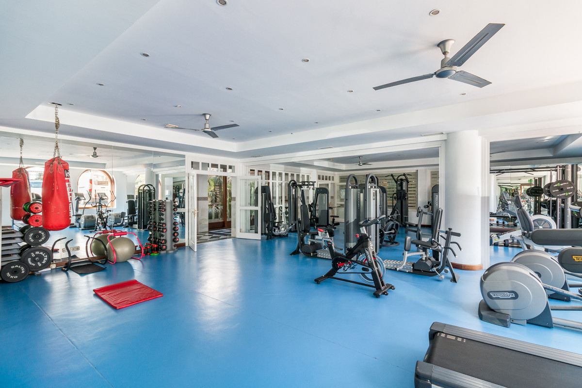 4 bedroom Apartments for sale in Milla de Oro – R4766527