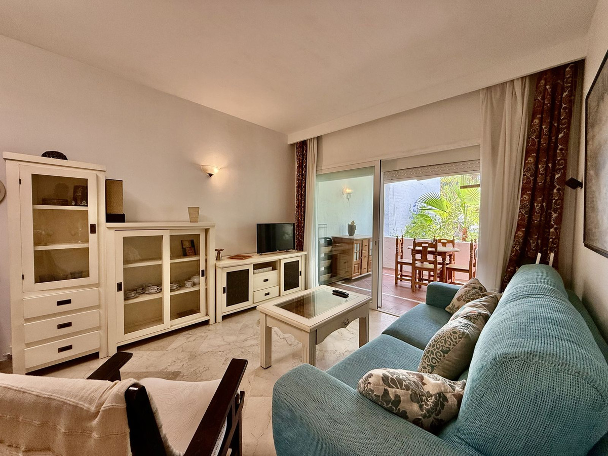 1 bedroom Apartments for sale in Atalaya – R5108902
