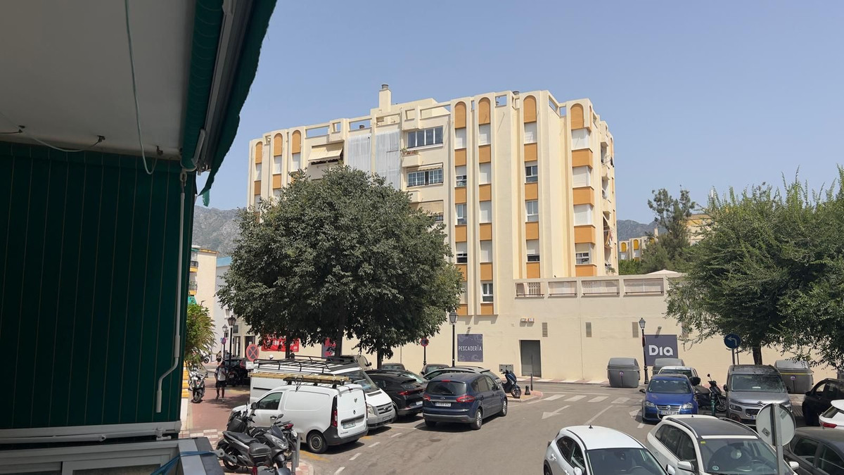 3 bedroom Apartments for sale in Marbella – R5145979