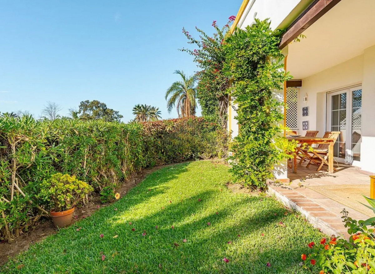 Adosados de 4 dormitorios en venta en Nueva Milla de Oro – R4879744