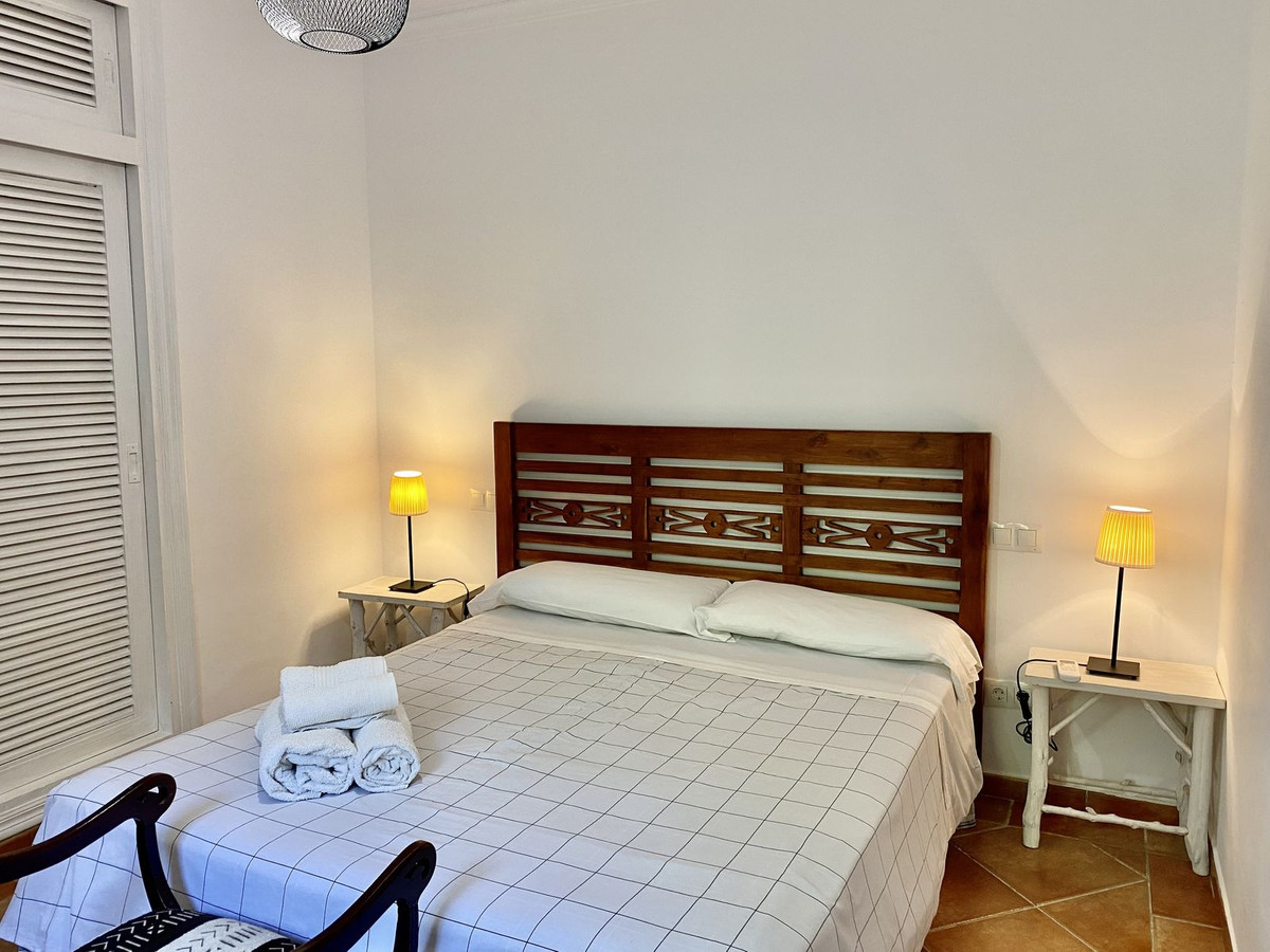 4 bedroom Villas for sale in Los Monteros – R5139067
