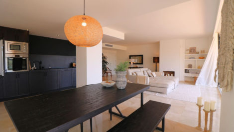 Aticos de 2 dormitorios en venta en La Mairena – R5129074