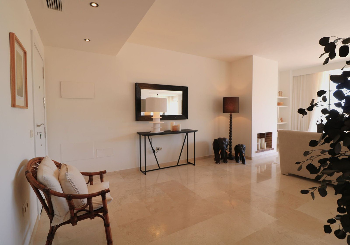 2 bedroom Penthouses for sale in La Mairena – R5129074
