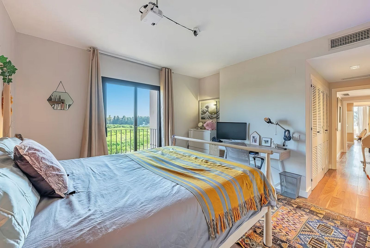 3 bedroom Apartments for sale in Nueva Milla de Oro – R5129779