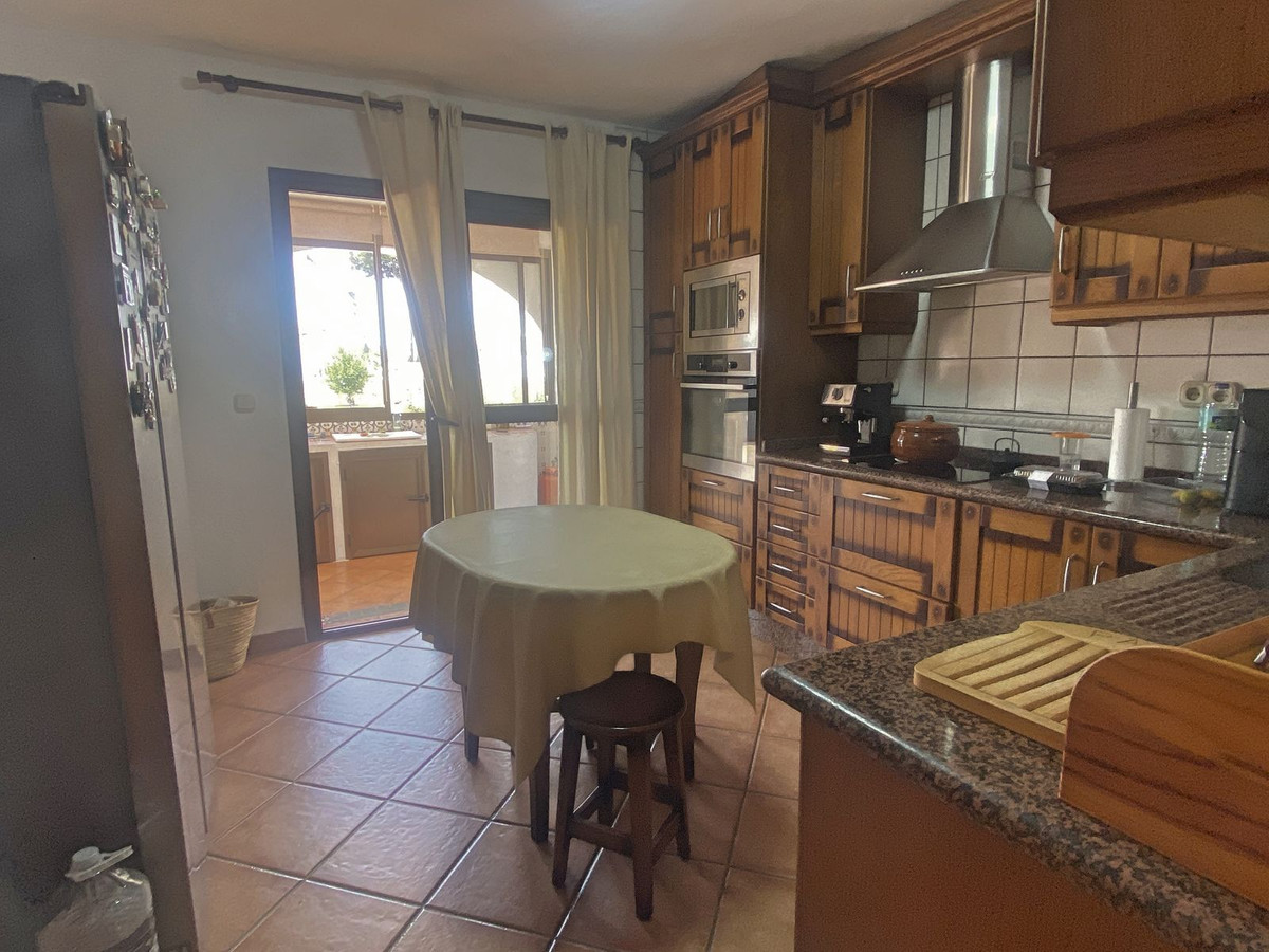 3 bedroom Villas for sale in Elviria – R5129014