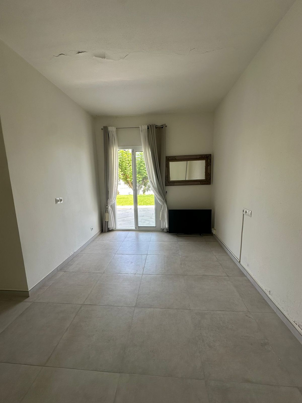 2 bedroom Apartments for sale in Marbella – R5141662