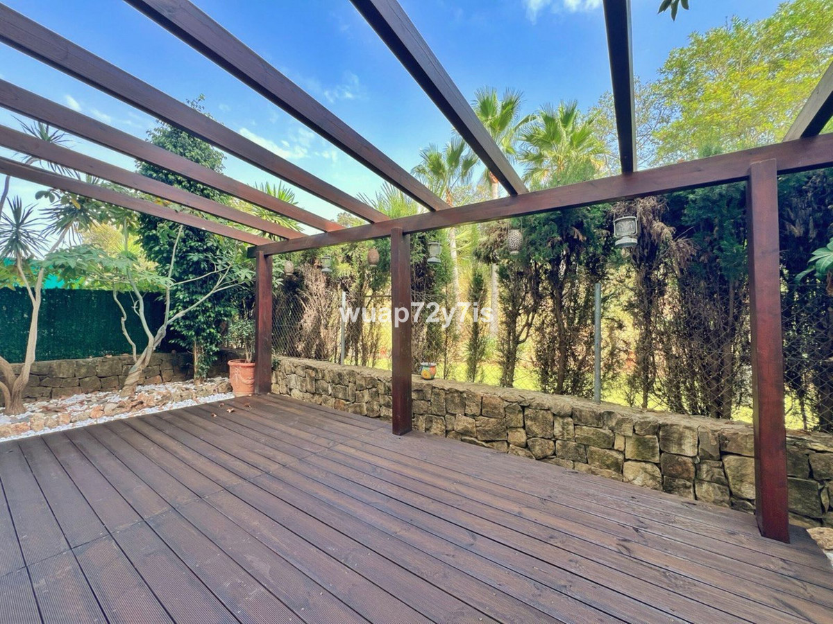 3 bedroom Apartments for sale in Atalaya – R5134747