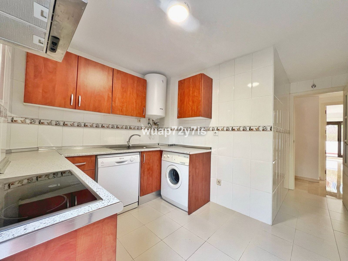3 bedroom Apartments for sale in Atalaya – R5134747