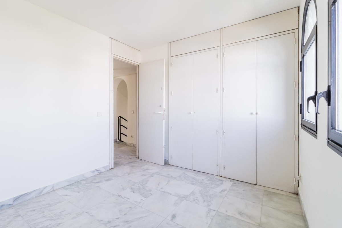 3 bedroom Townhouses for sale in Atalaya – R5060836