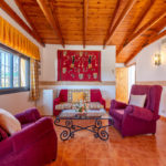 4 bedroom Villas for sale in Las Chapas – R4905580