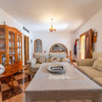 4 bedroom Villas for sale in Las Chapas – R4905580