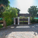 4 bedroom Villas for sale in Las Chapas – R4905580
