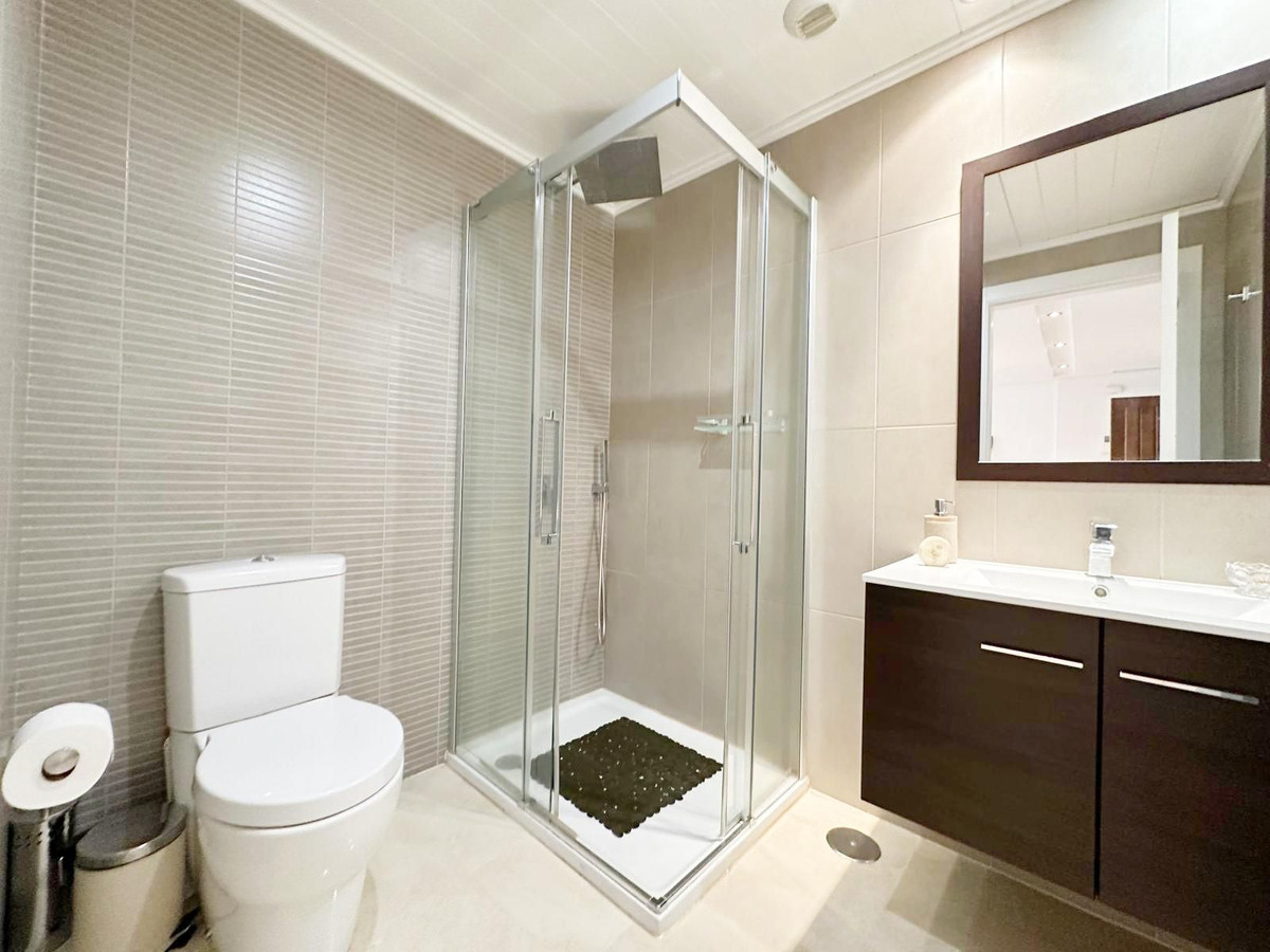 3 bedroom Apartments for sale in Los Arqueros – R5133211