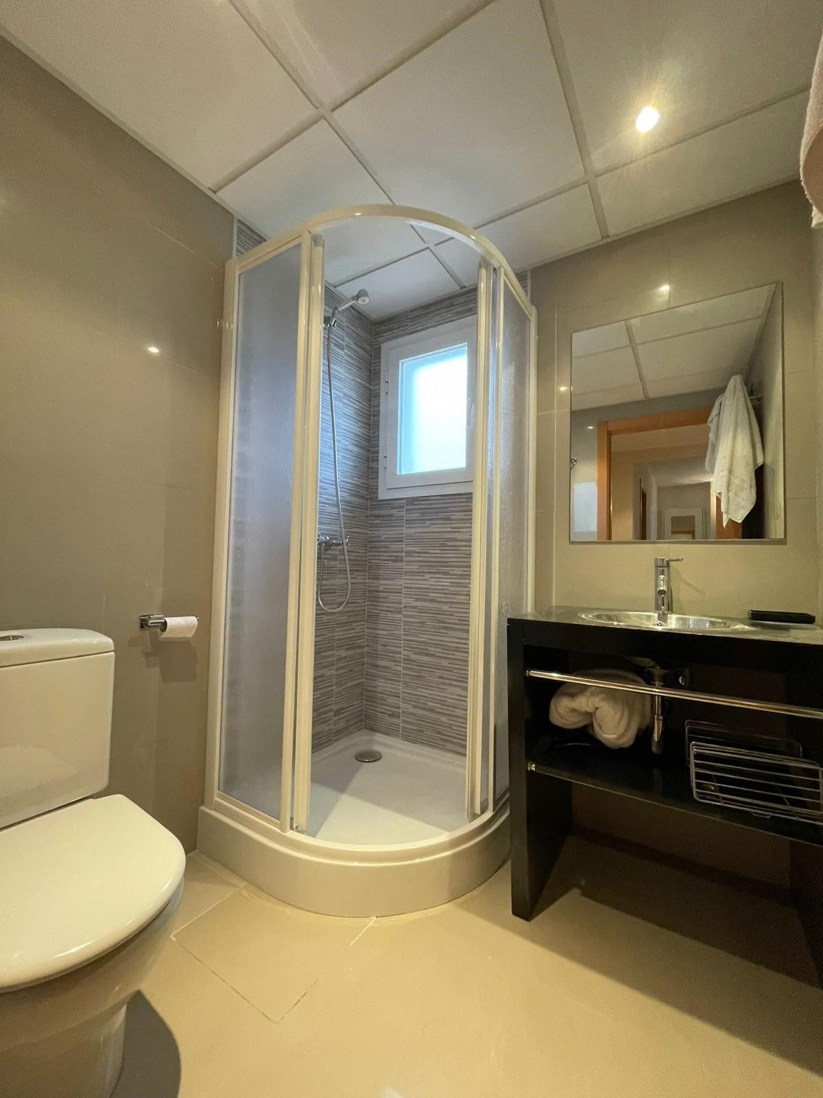 Apartamentos de 2 dormitorios en venta en Diana Park – R5142190