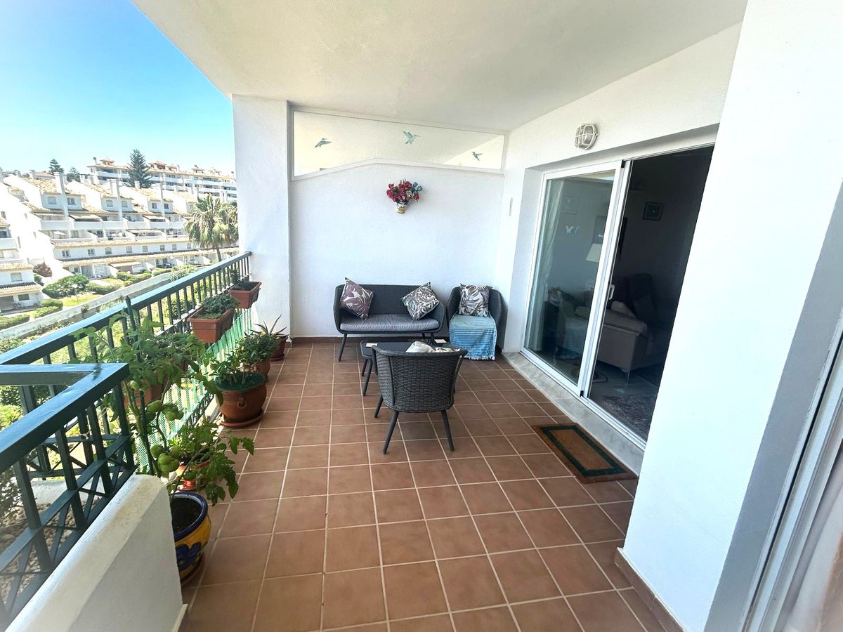 2 bedroom Apartments for sale in Calahonda – R5130886