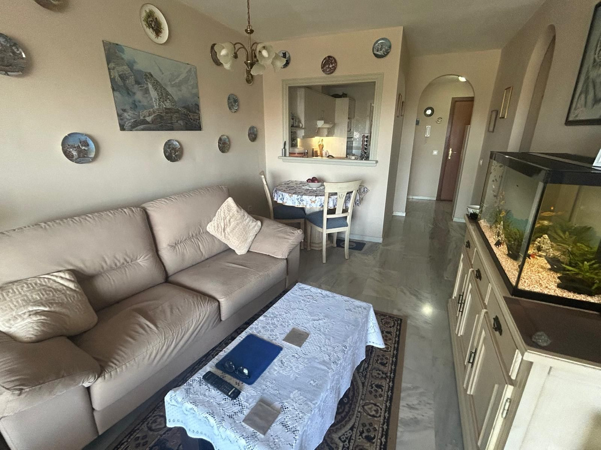 2 bedroom Apartments for sale in Calahonda – R5130886
