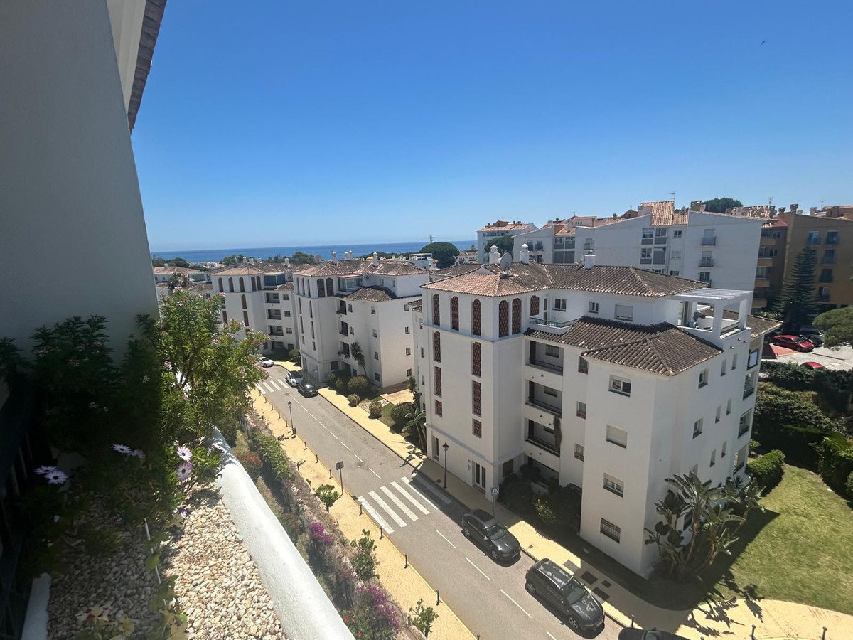 2 bedroom Apartments for sale in Calahonda – R5130886