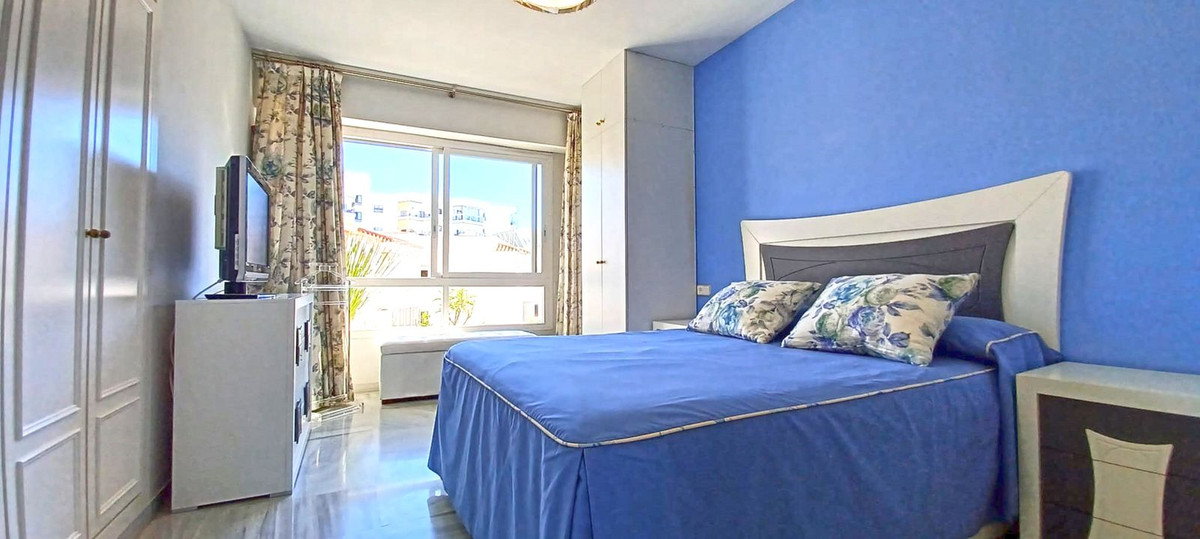 2 bedroom Apartments for sale in Marbella – R5129734