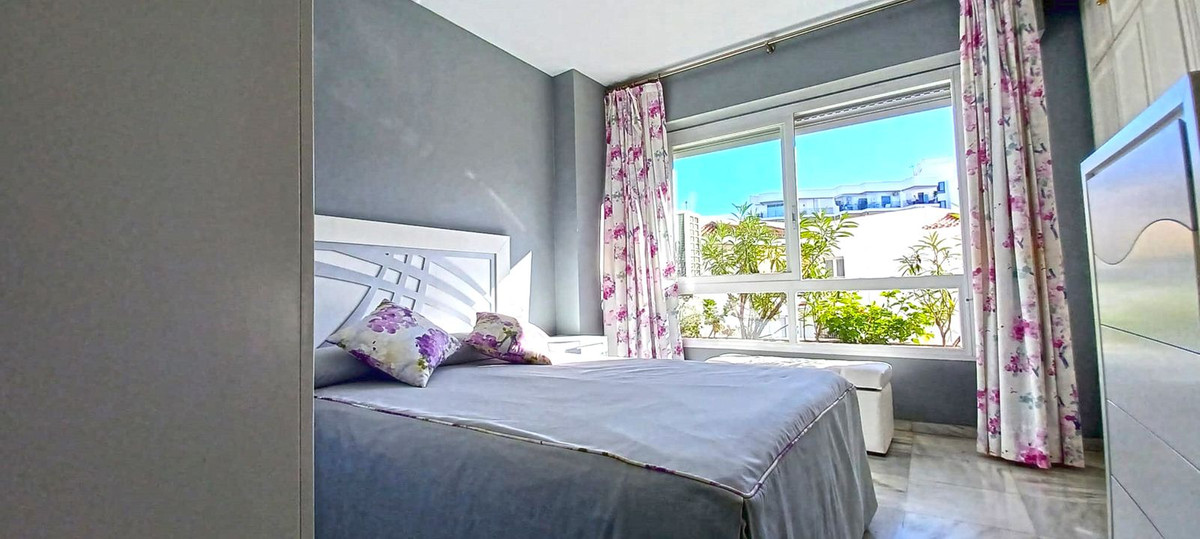 2 bedroom Apartments for sale in Marbella – R5129734