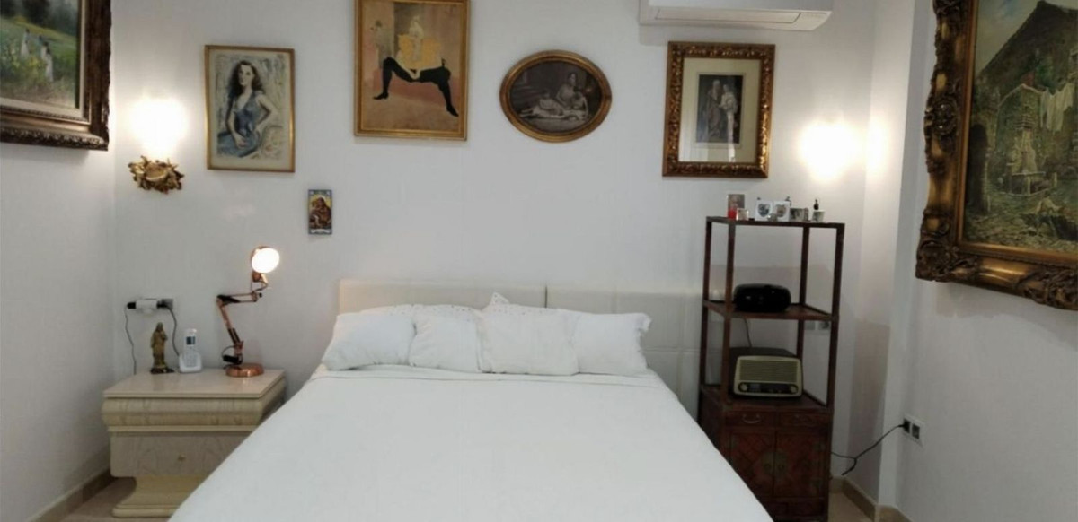 3 bedroom Apartments for sale in Marbella – R5125024