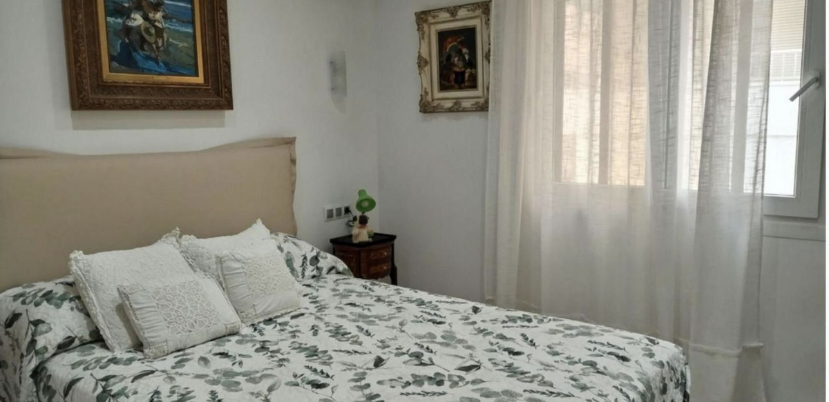 3 bedroom Apartments for sale in Marbella – R5125024